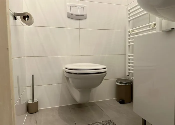 - 2 Min To U1 Reumannplatz Βιέννη